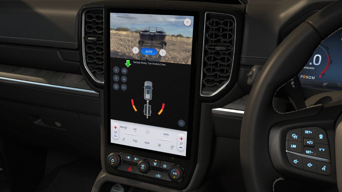 12" Infotainment Screen